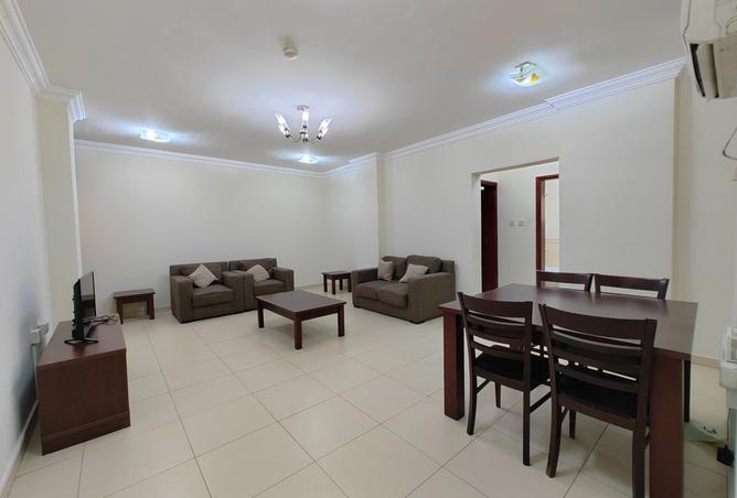 953619 - Property Image 2