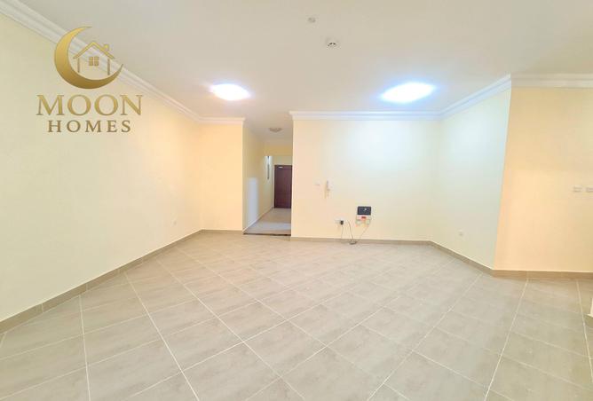 1005879 - Property Image 3