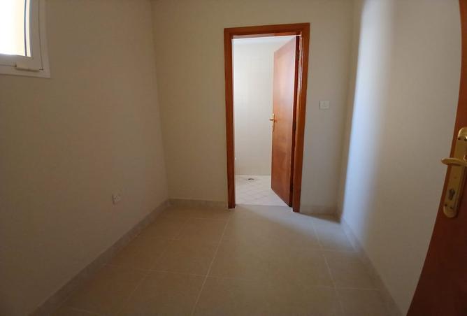 938756 - Property Image 2