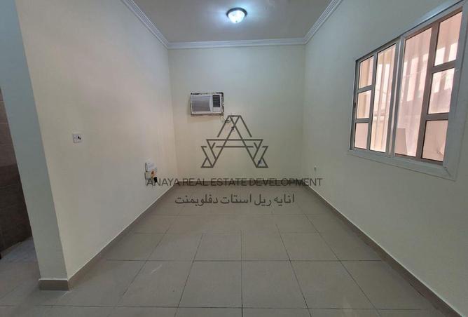942785 - Property Image 2