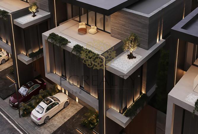 905427 - Property Image 2