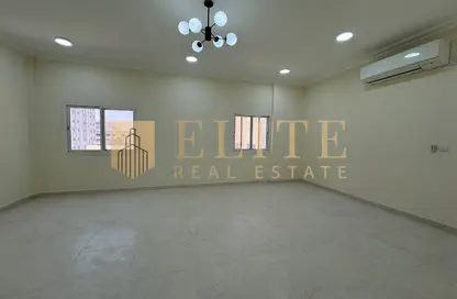 Apartment - 2 Bedrooms - 2 Bathrooms for rent in Al Mansoura - Al Mansoura - Doha
