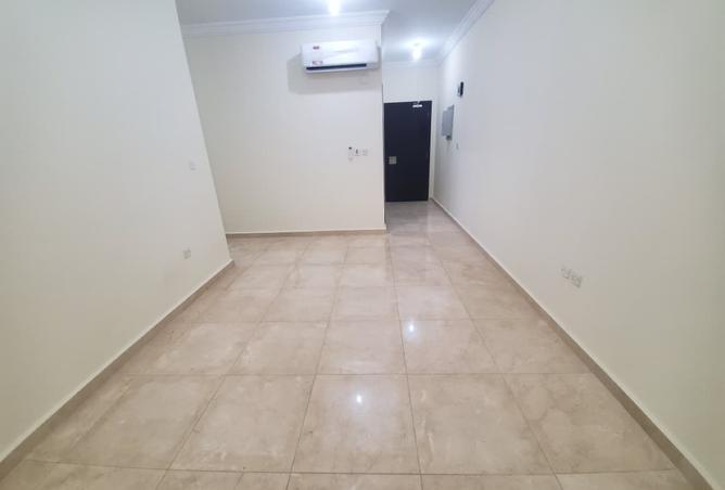 954661 - Property Image 3