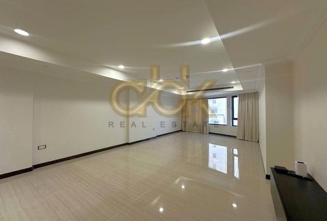 944984 - Property Image 2