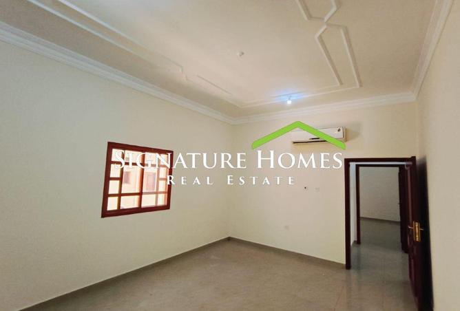 955731 - Property Image 2