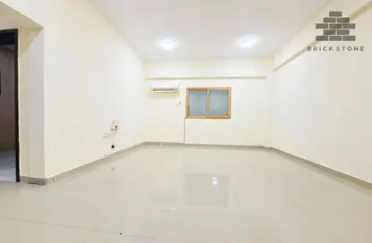 Apartment - 3 Bedrooms - 2 Bathrooms for rent in Anas Street - Fereej Bin Mahmoud North - Fereej Bin Mahmoud - Doha
