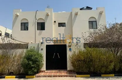 Compound - 5 Bedrooms - 4 Bathrooms for rent in OqbaBin Nafie Steet - Old Airport Road - Doha