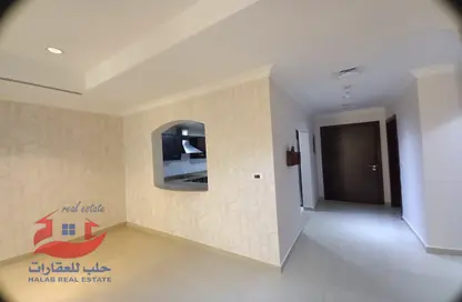 شقة - 2 غرف نوم - 3 حمامات للايجار في برج زجزاج  ب - أبراج زجزاج - الخليج الغربي - الدوحة