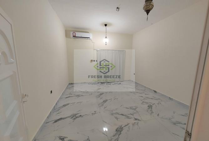 999047 - Property Image 2