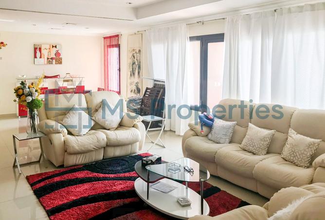 932424 - Property Image 2