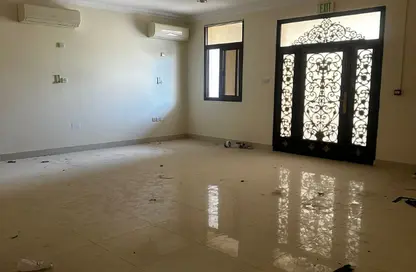Villa - Studio - 7+ Bathrooms for rent in Duhail Villas - Al Duhail - Doha