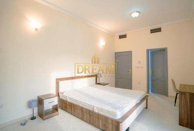 997238 - Property Image 2