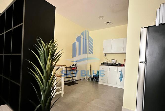 998343 - Property Image 3