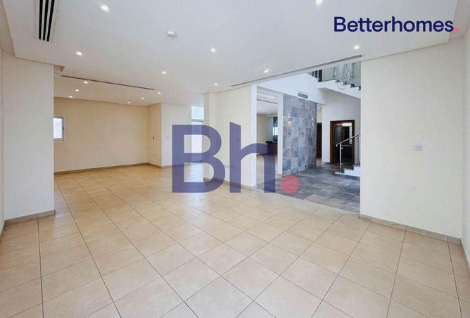 923390 - صورة العقار 3