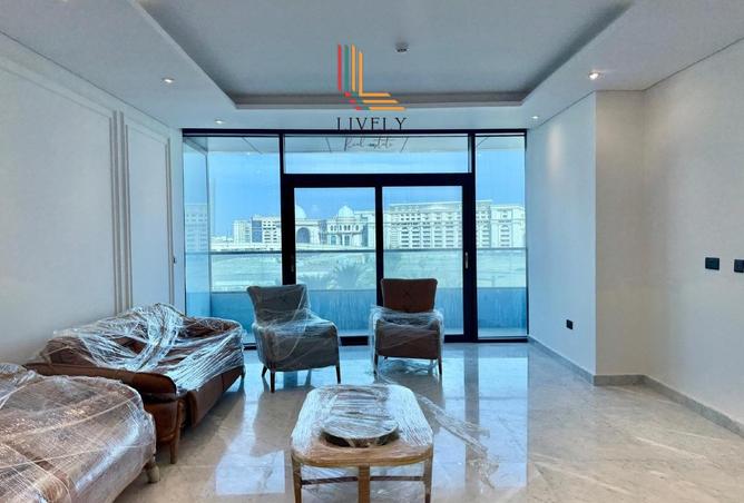 993316 - Property Image 2