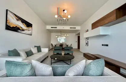 شقة - 4 غرف نوم - 5 حمامات للايجار في 195 مساكن مارينا - منطقة المارينا - الوسيل