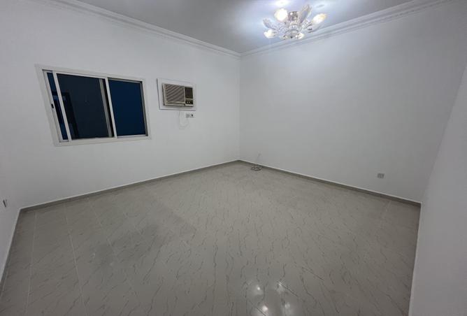 940461 - Property Image 3