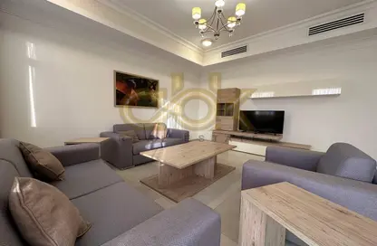 Apartment - 2 Bedrooms - 3 Bathrooms for rent in Wadi Al Markh - Muraikh - AlMuraikh - Doha