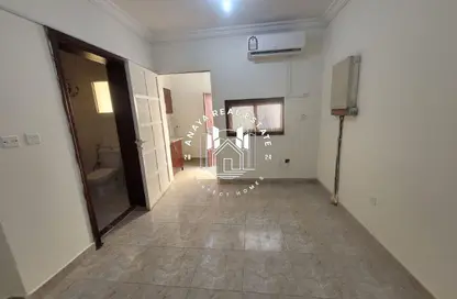 فيلا - 1 حمام للايجار في الثمامة - الثمامة - الدوحة