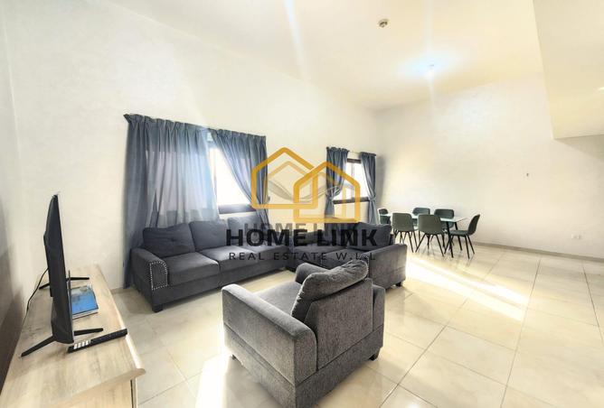 922219 - Property Image 3
