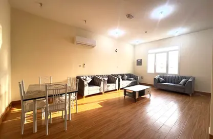 Apartment - 2 Bedrooms - 2 Bathrooms for rent in Al Duhail - Al Duhail - Doha