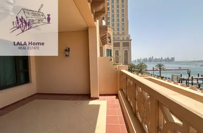 تاون هاوس - 2 غرف نوم - 3 حمامات للايجار في طريق بورتو الشرقي - بورتو أرابيا - جزيرة اللؤلؤة - الدوحة
