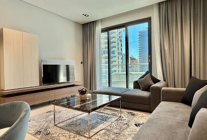 987555 - Property Image 3