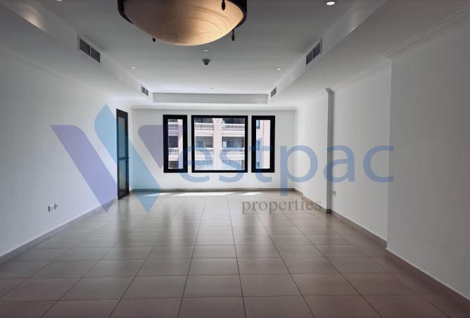 937633 - Property Image 2