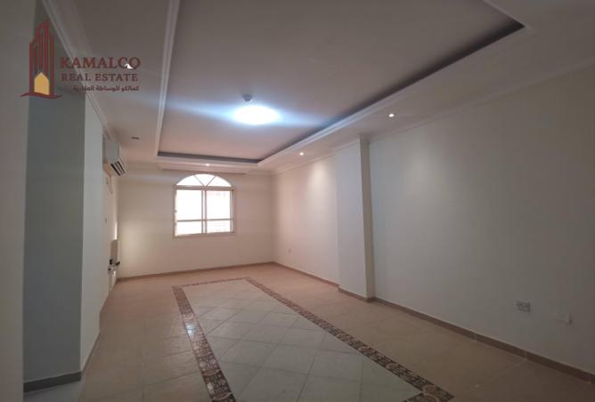 958108 - Property Image 2