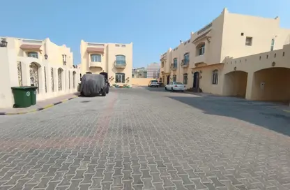 مجمع سكني - 3 غرف نوم - 3 حمامات للايجار في شارع سوق الجملة - أبو هامور - الدوحة