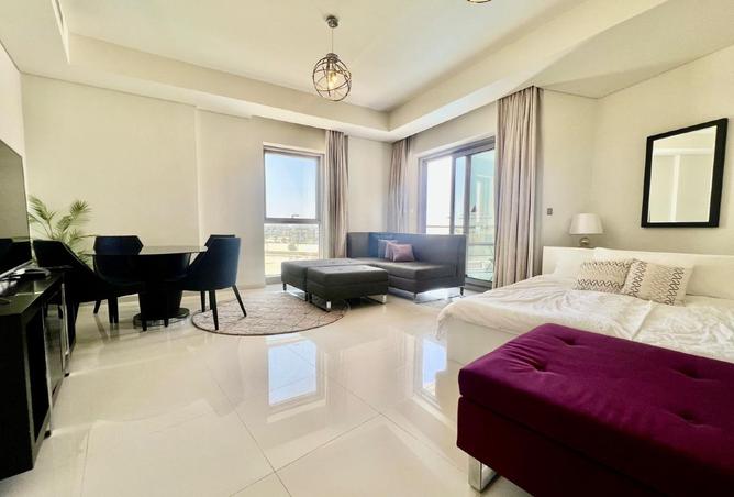 943223 - Property Image 2