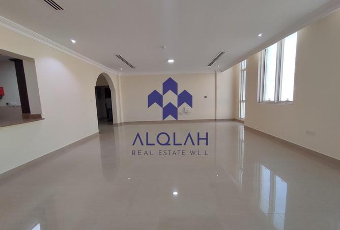 957853 - صورة العقار 2