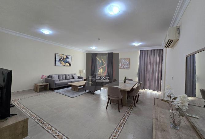 967363 - Property Image 2