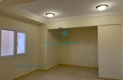 Empty Room image for: Villa - 3 Bedrooms - 3 Bathrooms for rent in Old Airport Road - Old Airport Road - Doha, Image 1