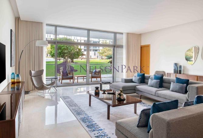 967761 - Property Image 2