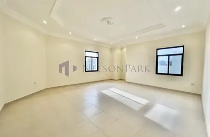 Apartment - 5 Bedrooms - 6 Bathrooms for rent in Onaiza Street - Diplomatic Area - Doha