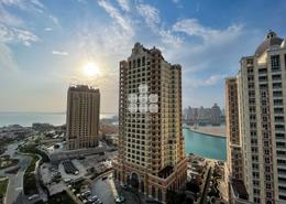 Apartment - 3 bedrooms - 5 bathrooms for rent in Floresta Gardens - Floresta Gardens - The Pearl Island - Doha
