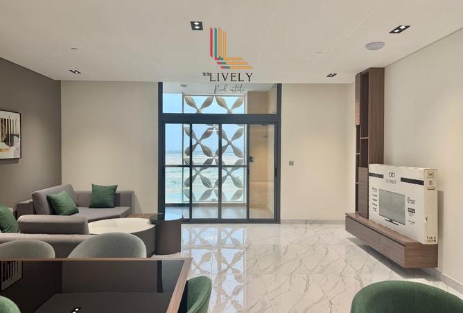 993848 - Property Image 2