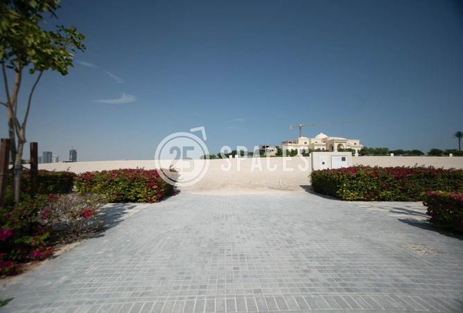 902867 - Property Main Image