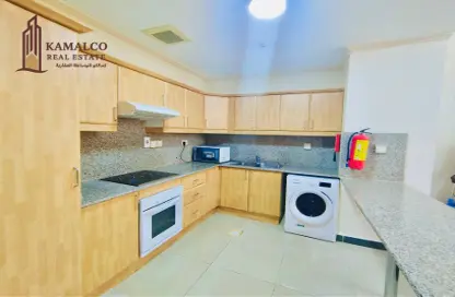 Apartment - 1 Bedroom - 2 Bathrooms for rent in Musheireb Apartments - Musheireb - Doha