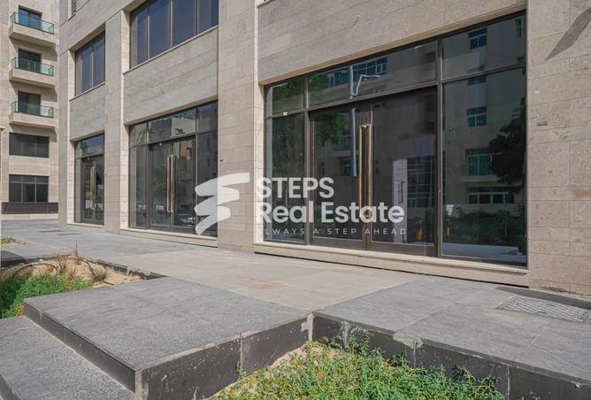 976175 - Property Image 3