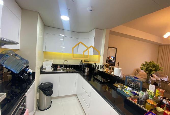 983219 - Property Image 3