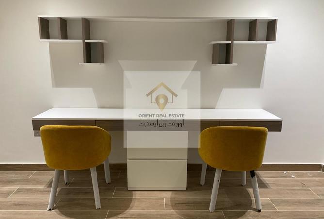 985860 - Property Image 2