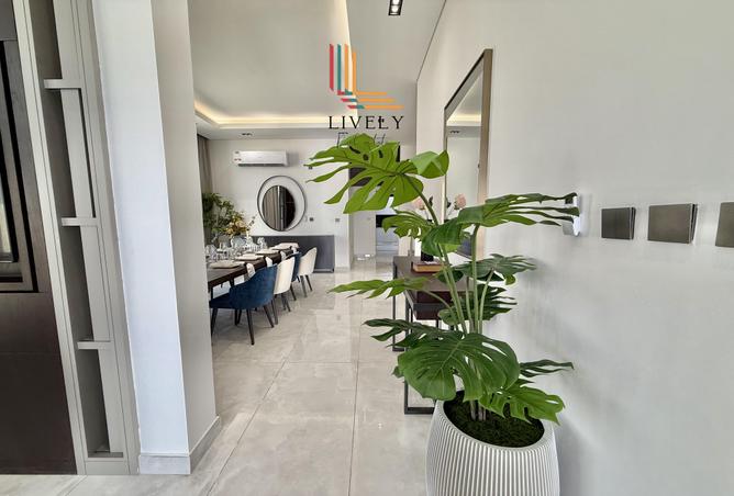 928580 - Property Image 2