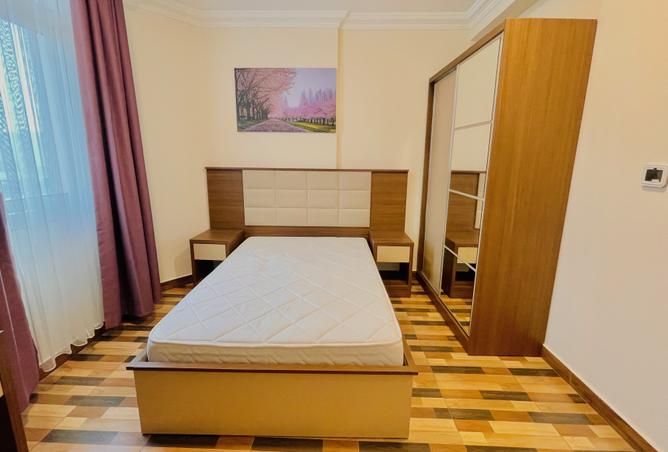 938354 - Property Image 2