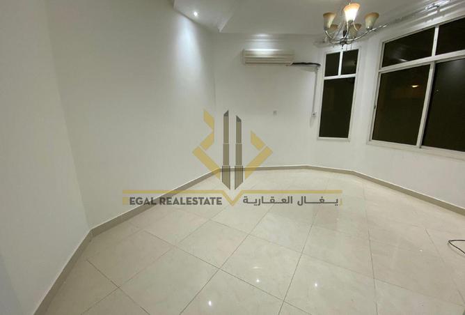 933956 - Property Main Image