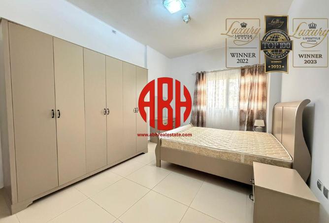 1002122 - Property Image 2