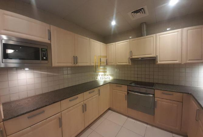 965638 - Property Image 2