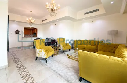 Apartment - 1 Bedroom - 2 Bathrooms for rent in West Porto Drive - Porto Arabia - The Pearl Island - Doha