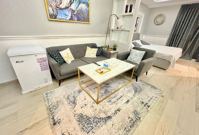 931123 - Property Image 2